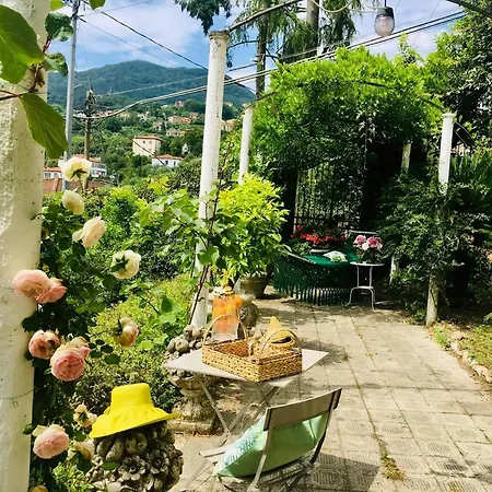 Frescoed On Hills Near Cinque Terre * La Spezia